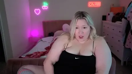 PiggyRose webcam model stream image