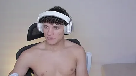 laurent_nova webcam model stream image