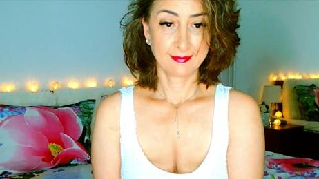 Tyana40 webcam model stream image