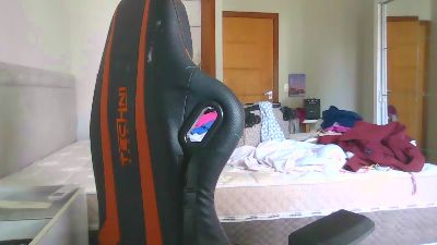 INTHETOILET webcam model stream image