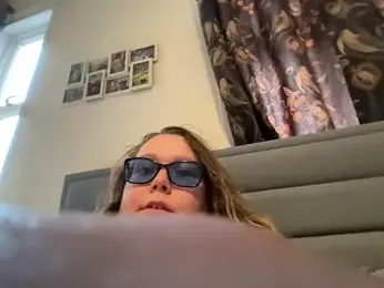 Scarletcum22 webcam model stream image