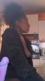 BlackWitchSG webcam cam4 model stream image