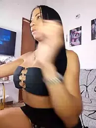 Charlotte_Bayron webcam model stream image