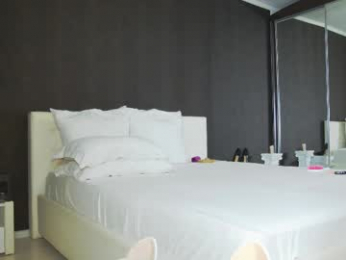 hefner_girl webcam model stream image
