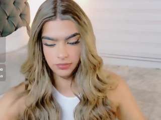 sweettcamila699 webcam model stream image