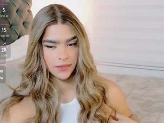 sweettcamila699 webcam model stream image