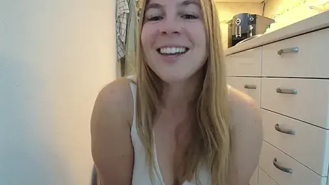 story_of_sarah webcam model stream image