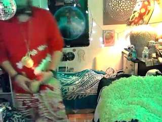 damagedacousticslast943 webcam model stream image