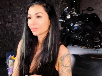 -BABAYAGA- webcam model stream image