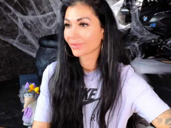 -BABAYAGA- webcam model stream image