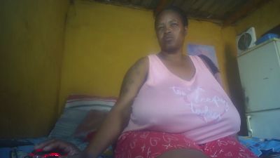 Neliswa webcam model stream image