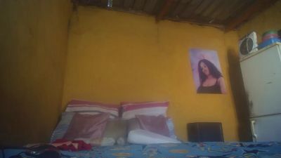 Neliswa webcam cam4 model stream image