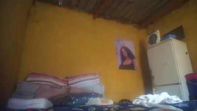 Neliswa webcam model stream image