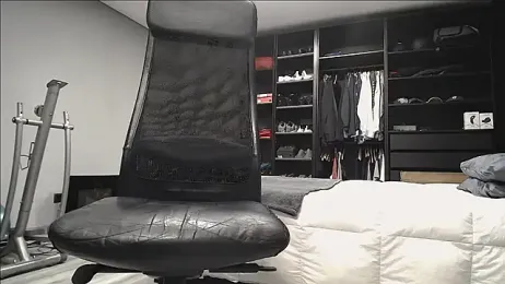 latinoo23bom webcam stripchat model stream image