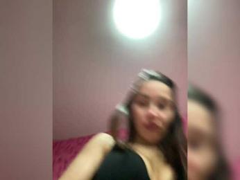 Queen-of-squirt webcam bongacams model stream image