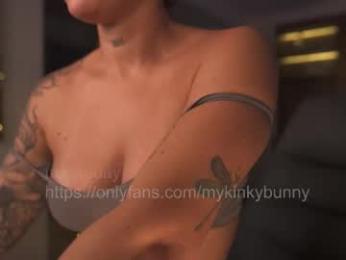 mykinkybunny webcam model stream image