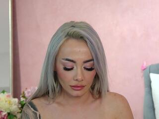 Francesca Mcgray webcam model stream image
