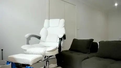 aus_queen webcam model stream image