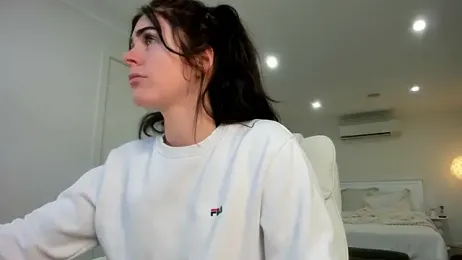 aus_queen webcam model stream image