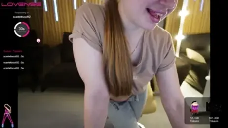 MiaRedFox webcam model stream image
