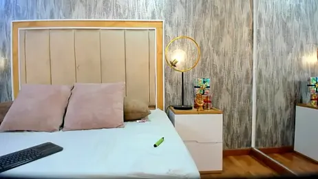 NahomyCarther webcam model stream image