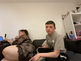 curvy_crystal webcam model stream image