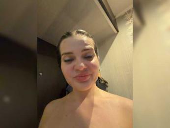 LiziVogue webcam bongacams model stream image