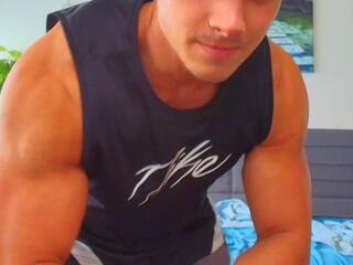 Emilio Reynolds webcam model stream image