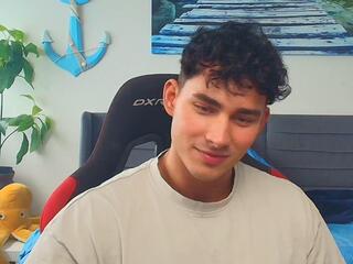 Emilio Reynolds webcam model stream image