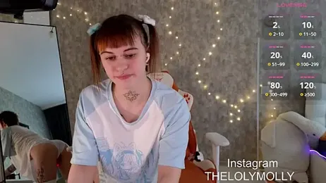 LolyMolli webcam model stream image