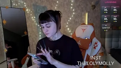 LolyMolli webcam model stream image