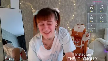 LolyMolli webcam model stream image