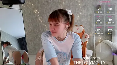 LolyMolli webcam model stream image