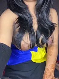 Cute-Samayra webcam model stream image