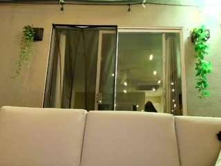 starryari69 webcam model stream image