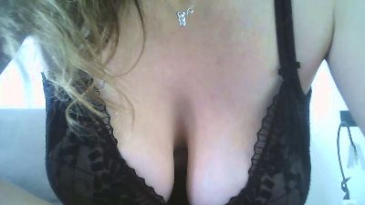 meringa20 webcam model stream image