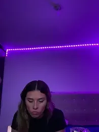 aliisonn__parker26 webcam model stream image