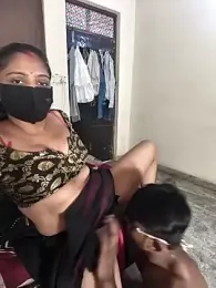 Hotty_couple webcam model stream image