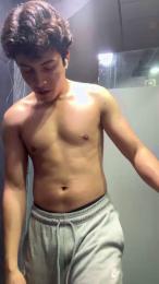 cesar380hot webcam model stream image