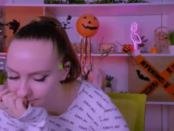 lana_of webcam model stream image