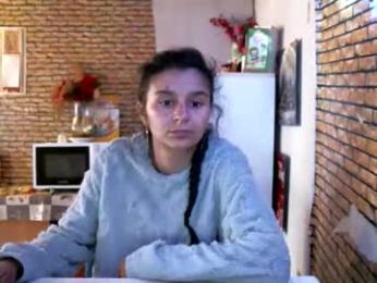 real_coupl3 webcam model stream image