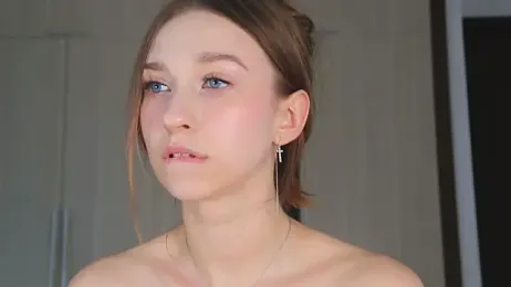 Your_Alisaa webcam stripchat model stream image