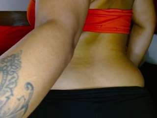 giatailor webcam model stream image