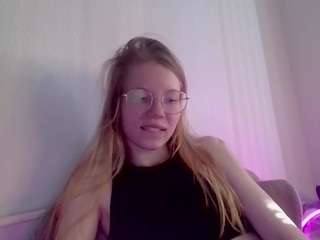 esme-runn webcam model stream image