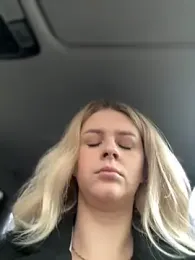 Love_Bri webcam model stream image