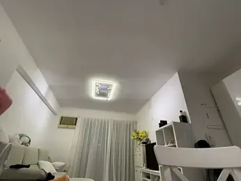 L-pink-1230 webcam model stream image