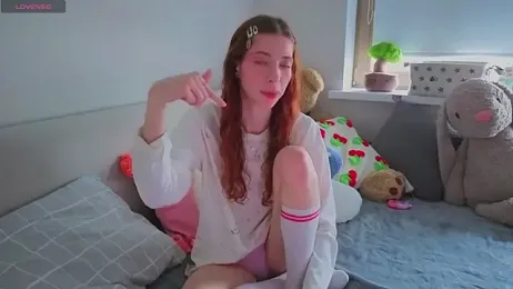 HappyVivy webcam model stream image