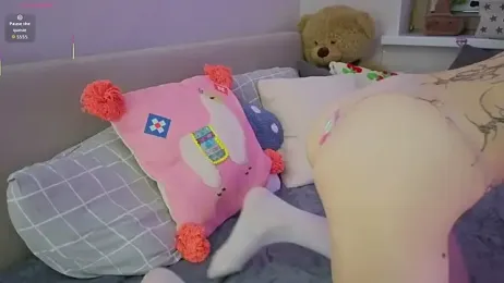 HappyVivy webcam model stream image