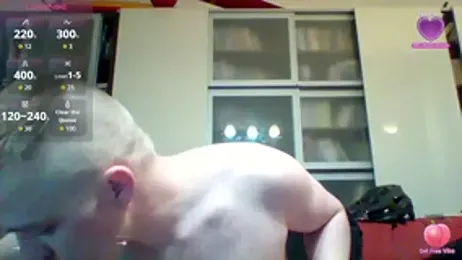 Matttthees webcam model stream image