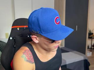 Duncan Collins webcam model stream image